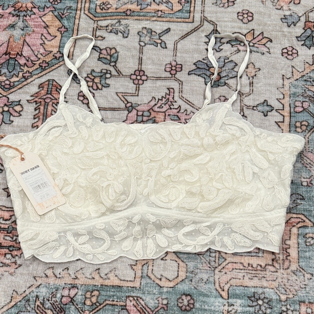 Shyanne Cream Lace Bralette